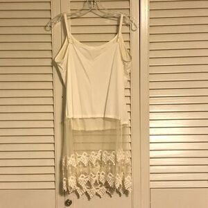 Chic White Lace Trim Tank Top
